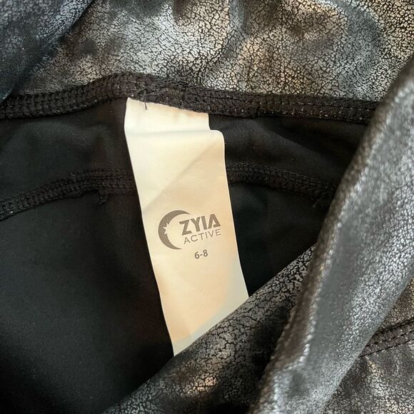 Zyia Active Stonewashed Leggings - Picture 5 of 5